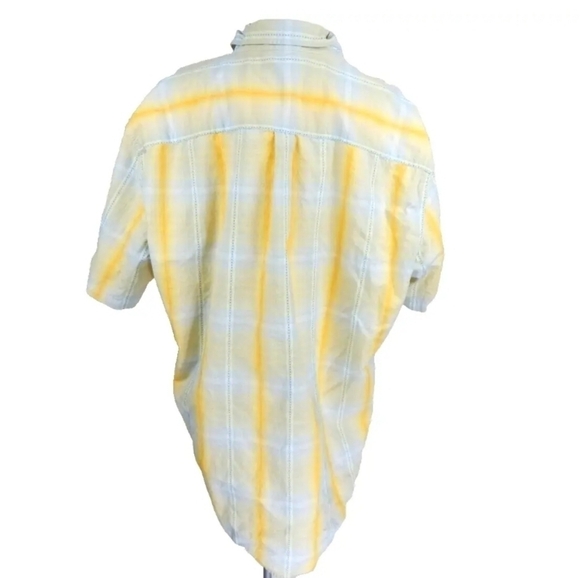 Carbon2Cobalt Yellow Plaid Button Up Shirt - Picture 2 of 3